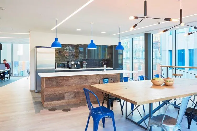 Teads TV, office interior by TSI Workspace, photo 1