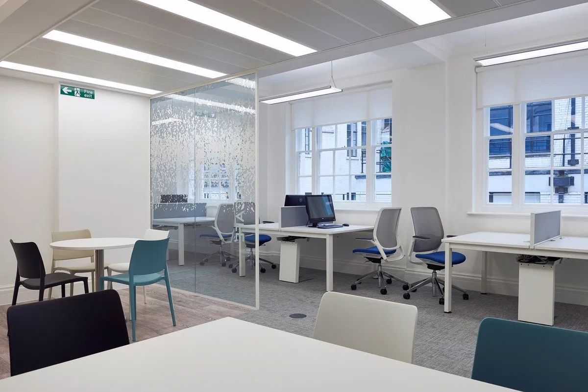 Wavestone, office interior by TSI Workspace, photo 5