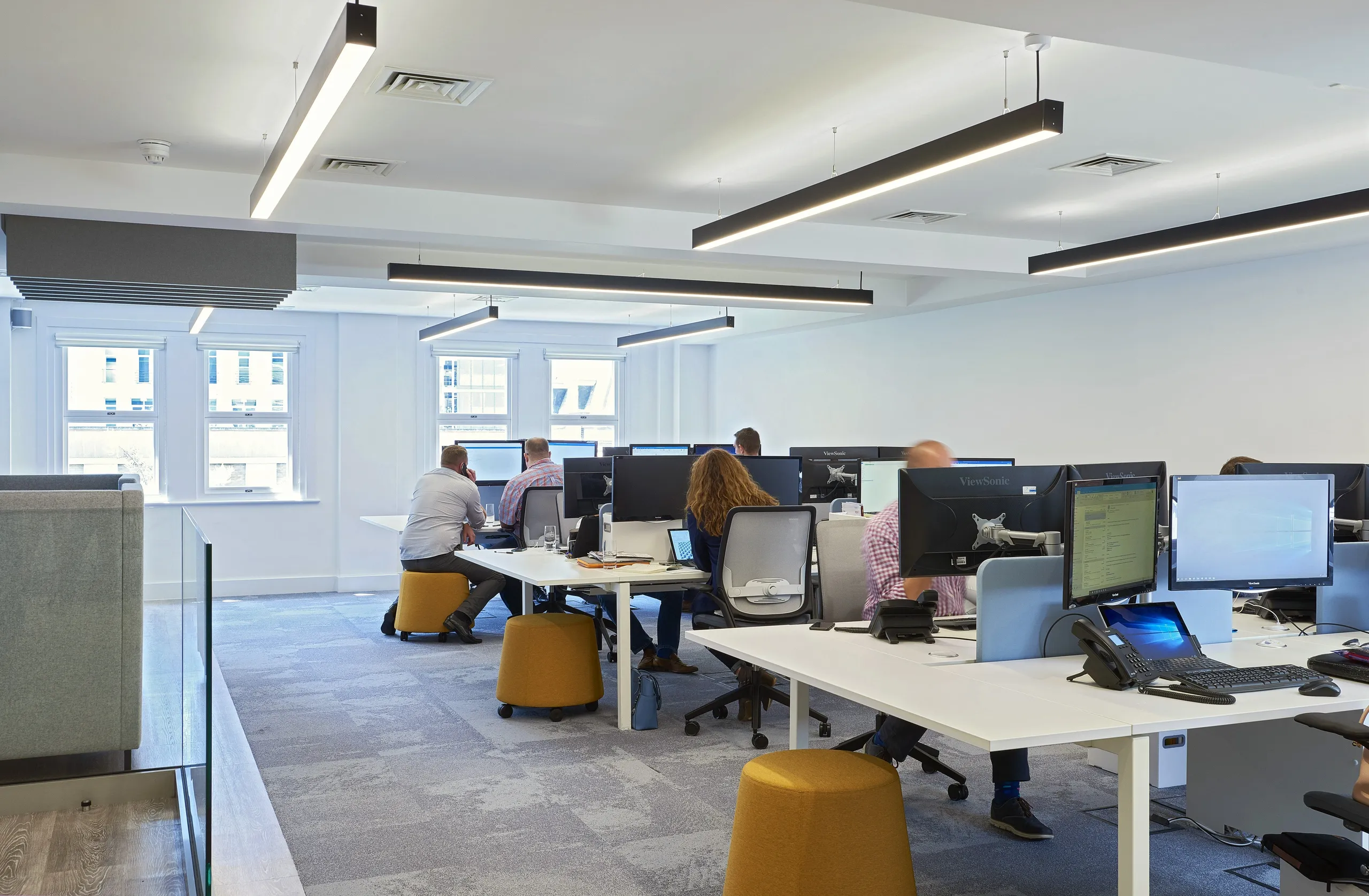 Open Contracts, office interior by TSI Workspace, photo 2