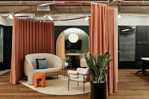 Shaftesbury Plc, office interior by TSI Workspace, photo 1