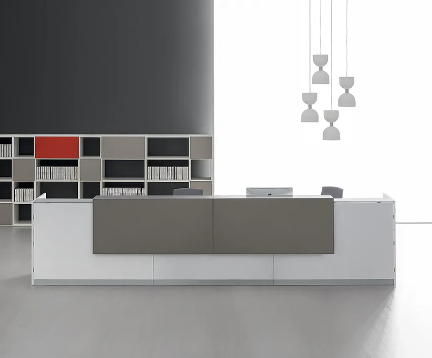 Qubo Straight Reception Counter