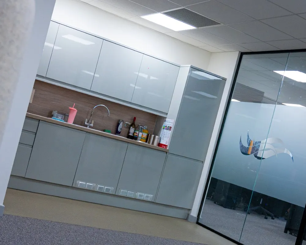 Amber River Colchester office fit-out by Office Masters (6)