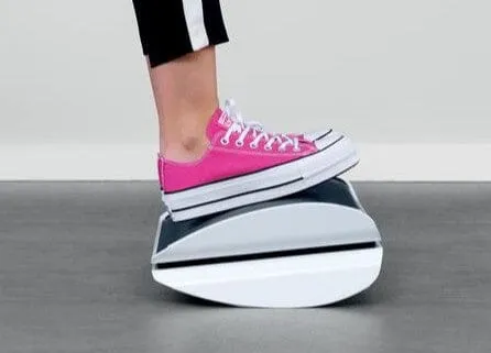 Should You Use a Footrest at Your Desk? Let's Weigh the Pros and Cons.