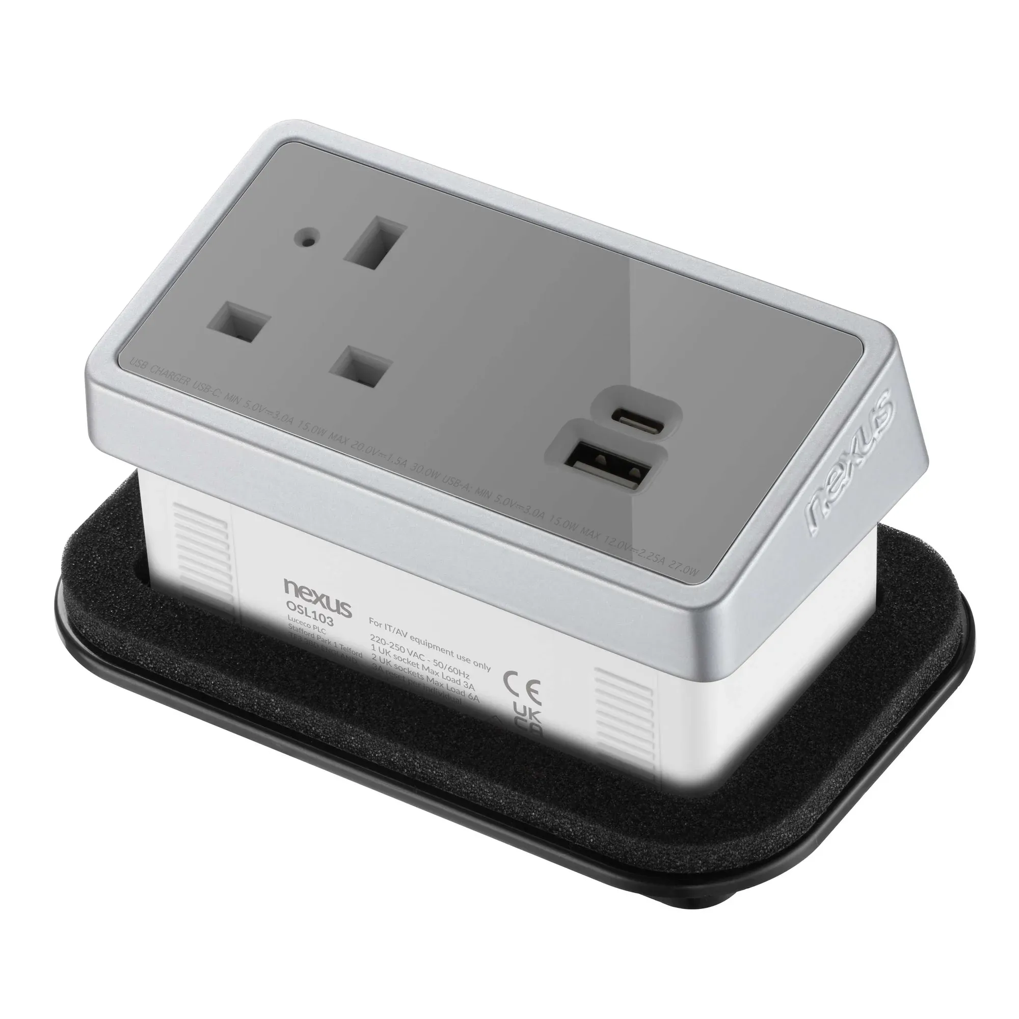 1 Outlet / 30W USB-C and 27W USB-A / Silver/Grey