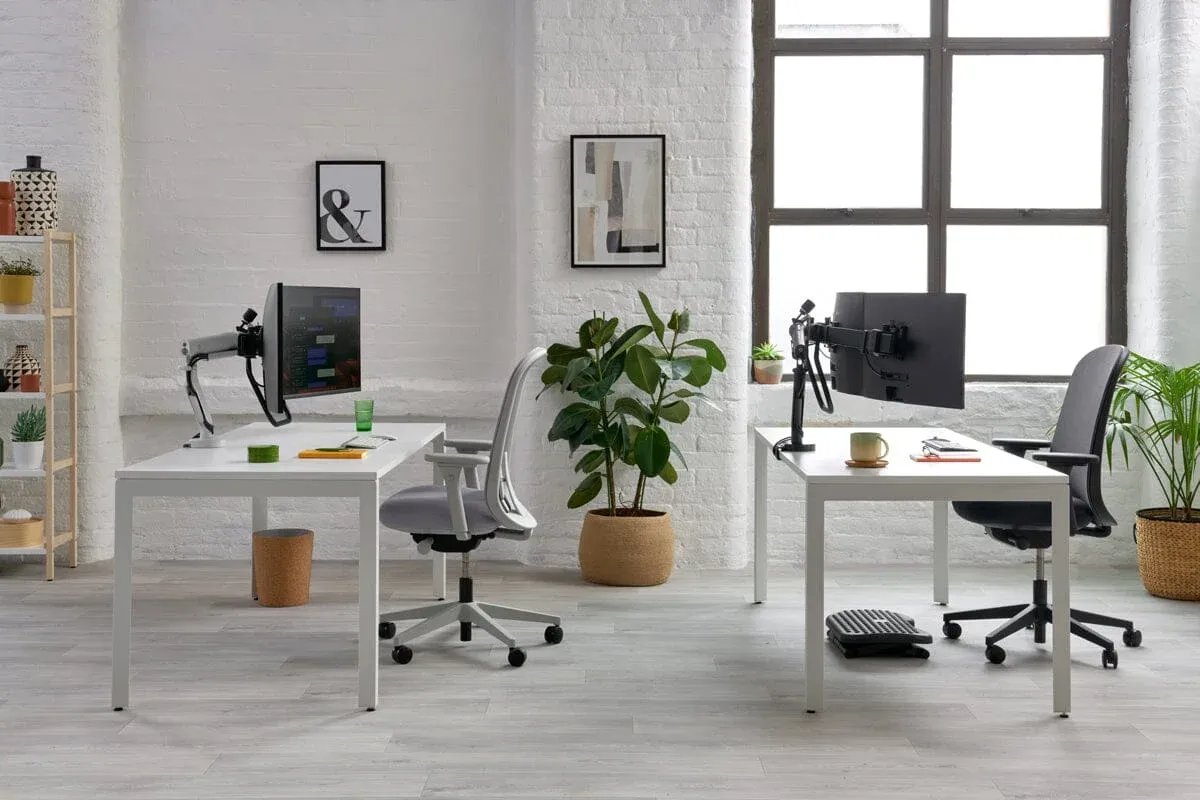 Colebrook Bosson Saunders Flo X Dual Monitor Arm Accessories Colebrook Bosson Saunders