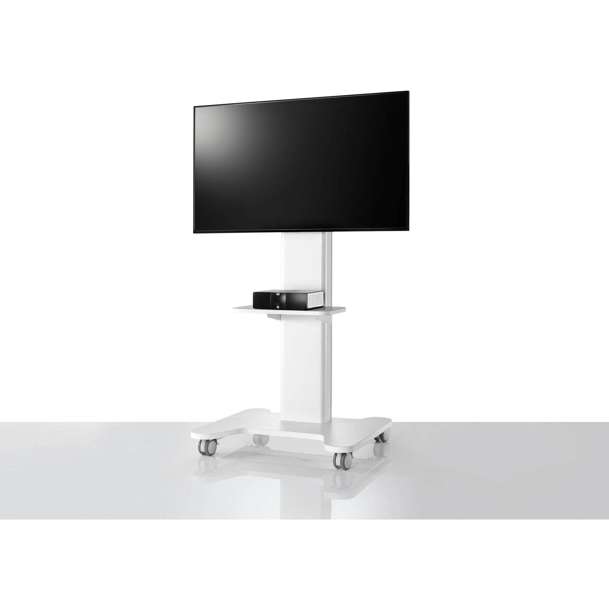 Colebrook Bosson Saunders AV/VC Intro Single Screen Standard Configuration with Shelf