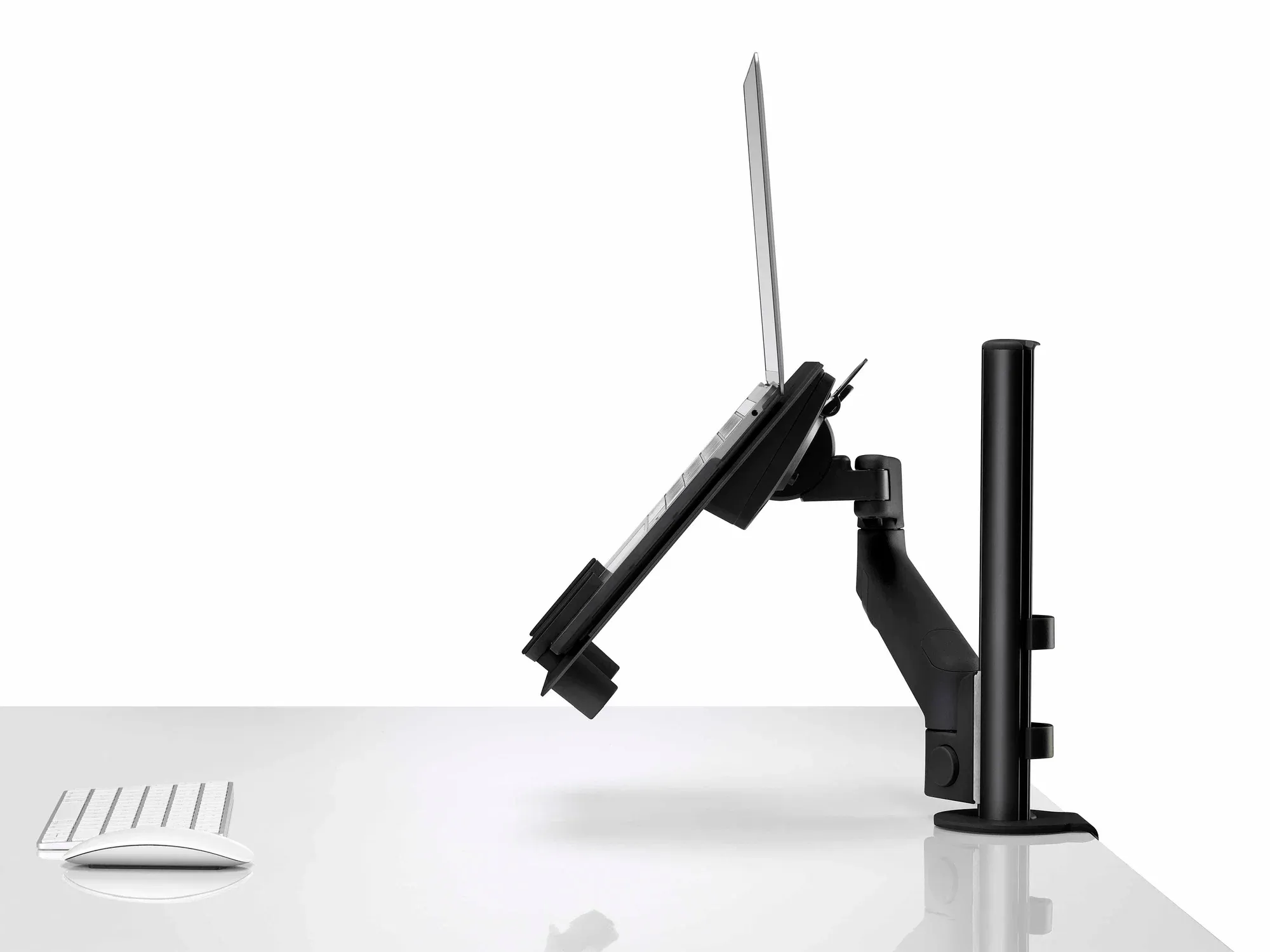 Colebrook Bosson Saunders Lima Laptop Mount