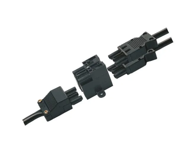 16 Series Mains Splitter