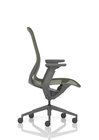 Lumo Executive Chair